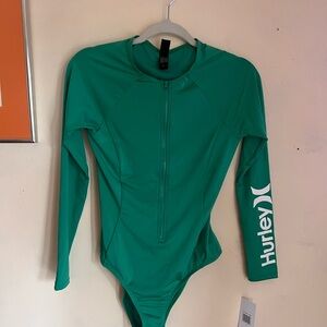 Hurley Women’s Rash Guard Swimsuit- Medium- Emerald Green- NWT!